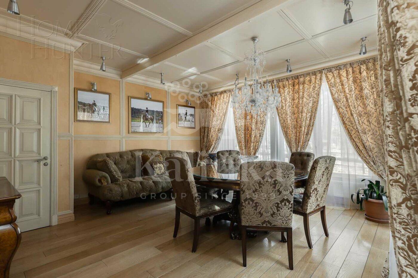 2-этажный коттедж 300 м² с отделкой