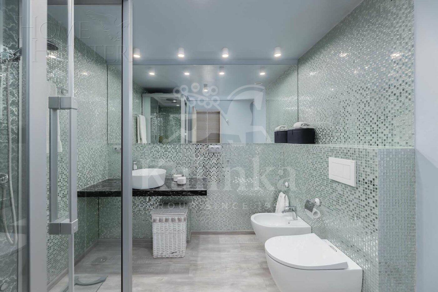 2-этажный коттедж 300 м² с отделкой