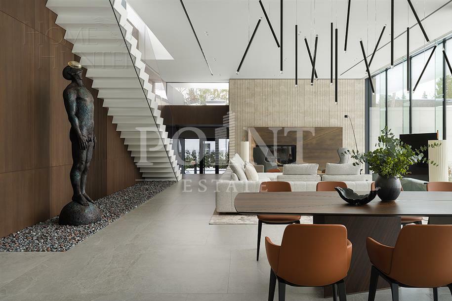 2-этажный коттедж 950 м² с отделкой