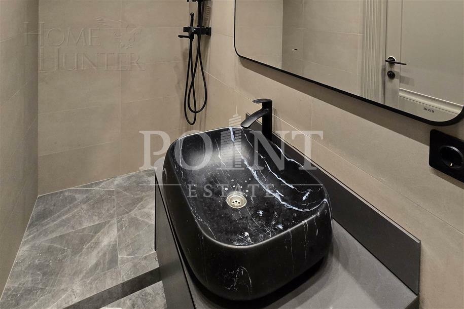 3-этажный таунхаус 250 м² с отделкой