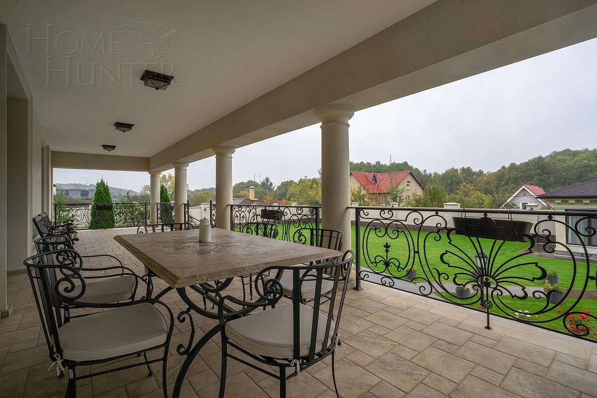 2-этажный коттедж 862 м² с отделкой