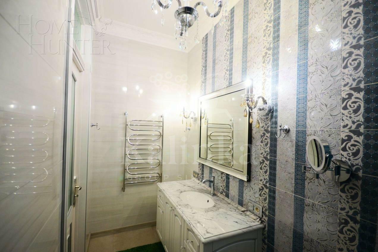 3-этажный таунхаус 375 м² с отделкой