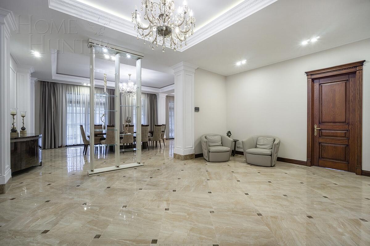 2-этажный коттедж 862 м² с отделкой