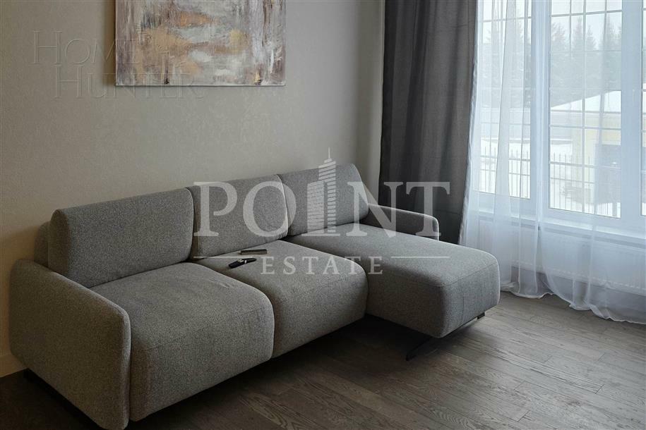 3-этажный таунхаус 250 м² с отделкой