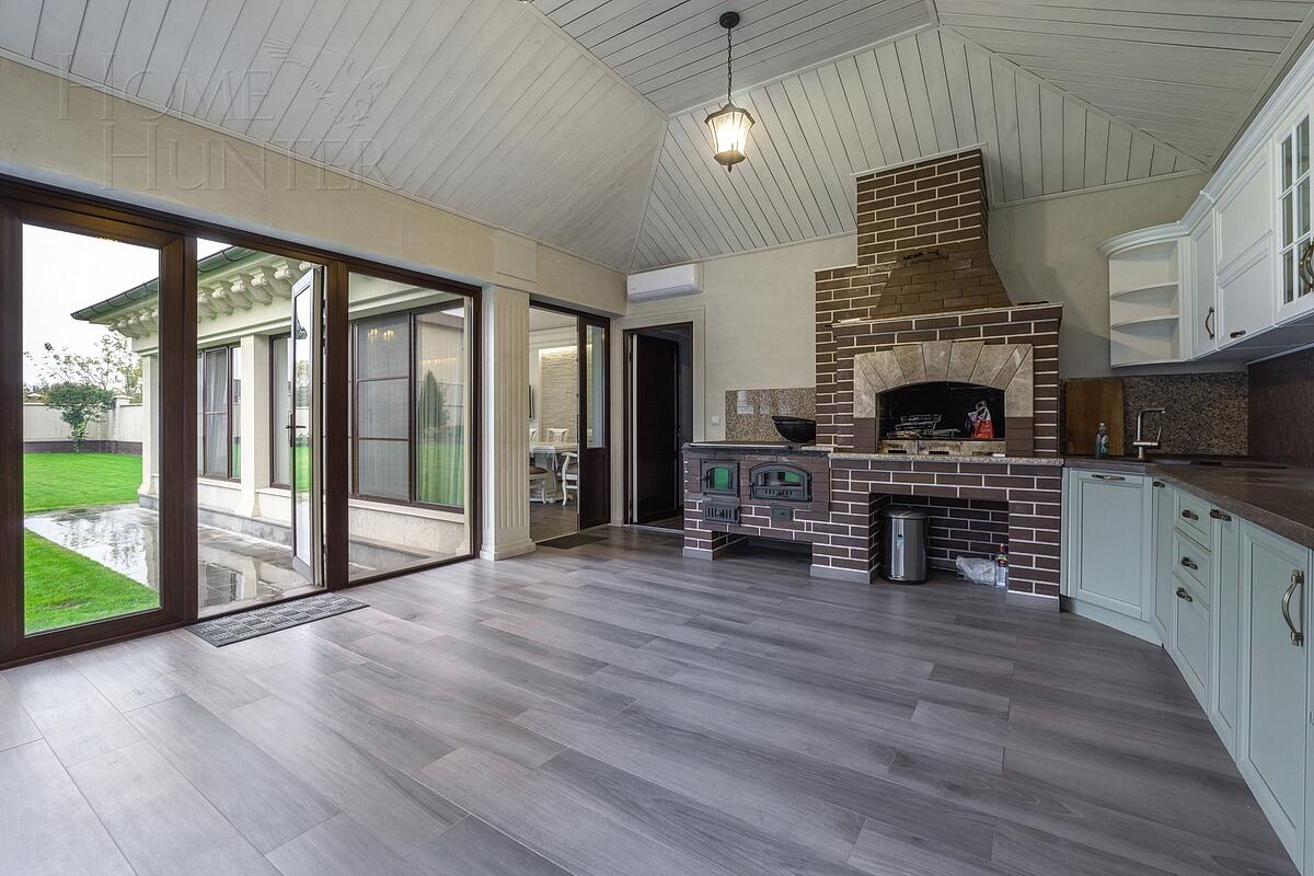 2-этажный коттедж 862 м² с отделкой