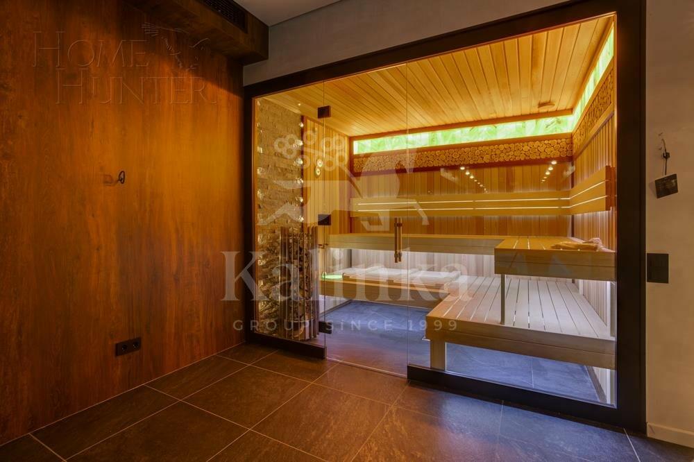 3-этажный таунхаус 945 м² с отделкой