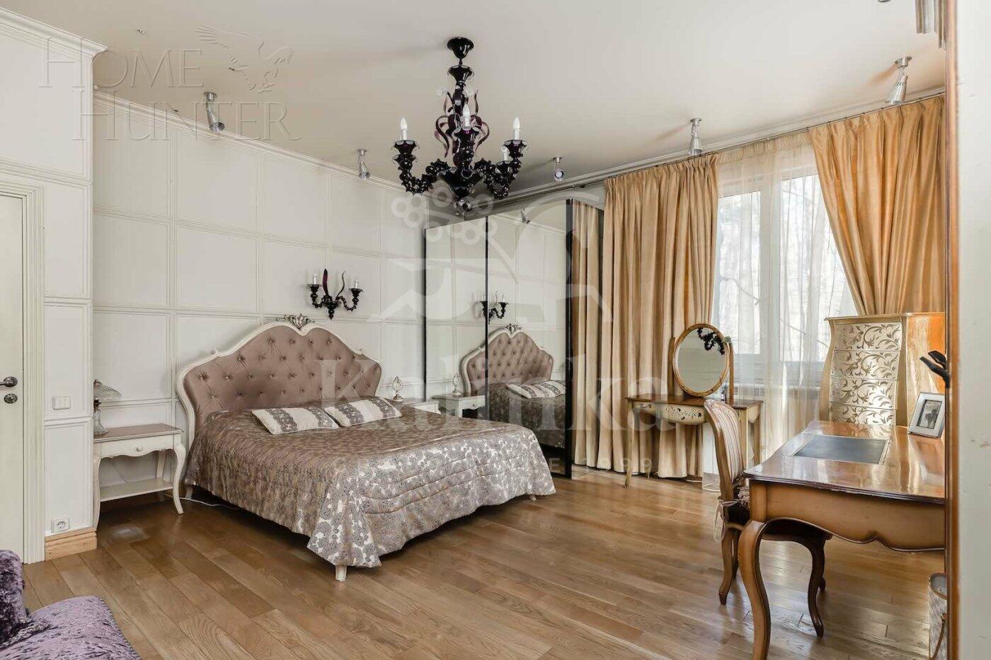 2-этажный коттедж 300 м² с отделкой