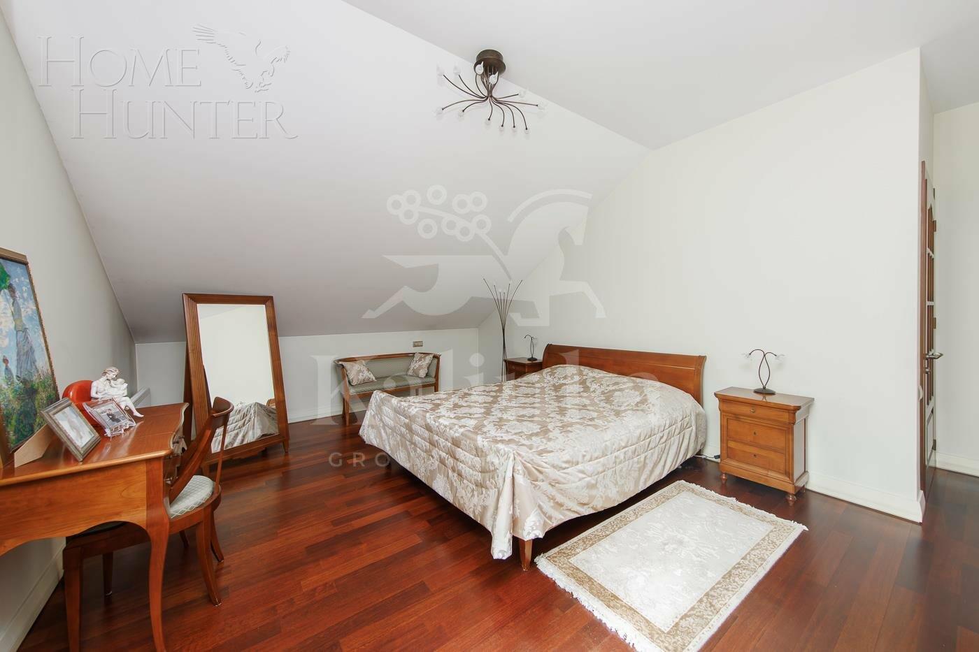 2-этажный коттедж 398.2 м² с отделкой