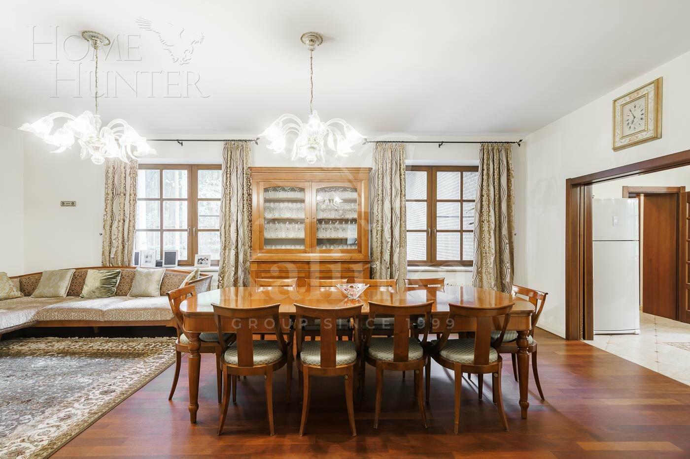 2-этажный коттедж 398.2 м² с отделкой