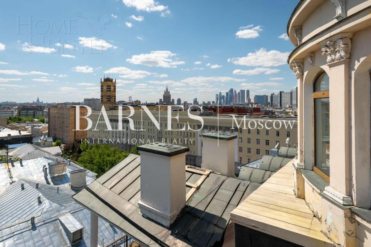 3-УРОВНЕВЫЙ ПЕНТХАУС С ОТДЕЛКОЙ 379 М² НА 7 ЭТАЖЕ