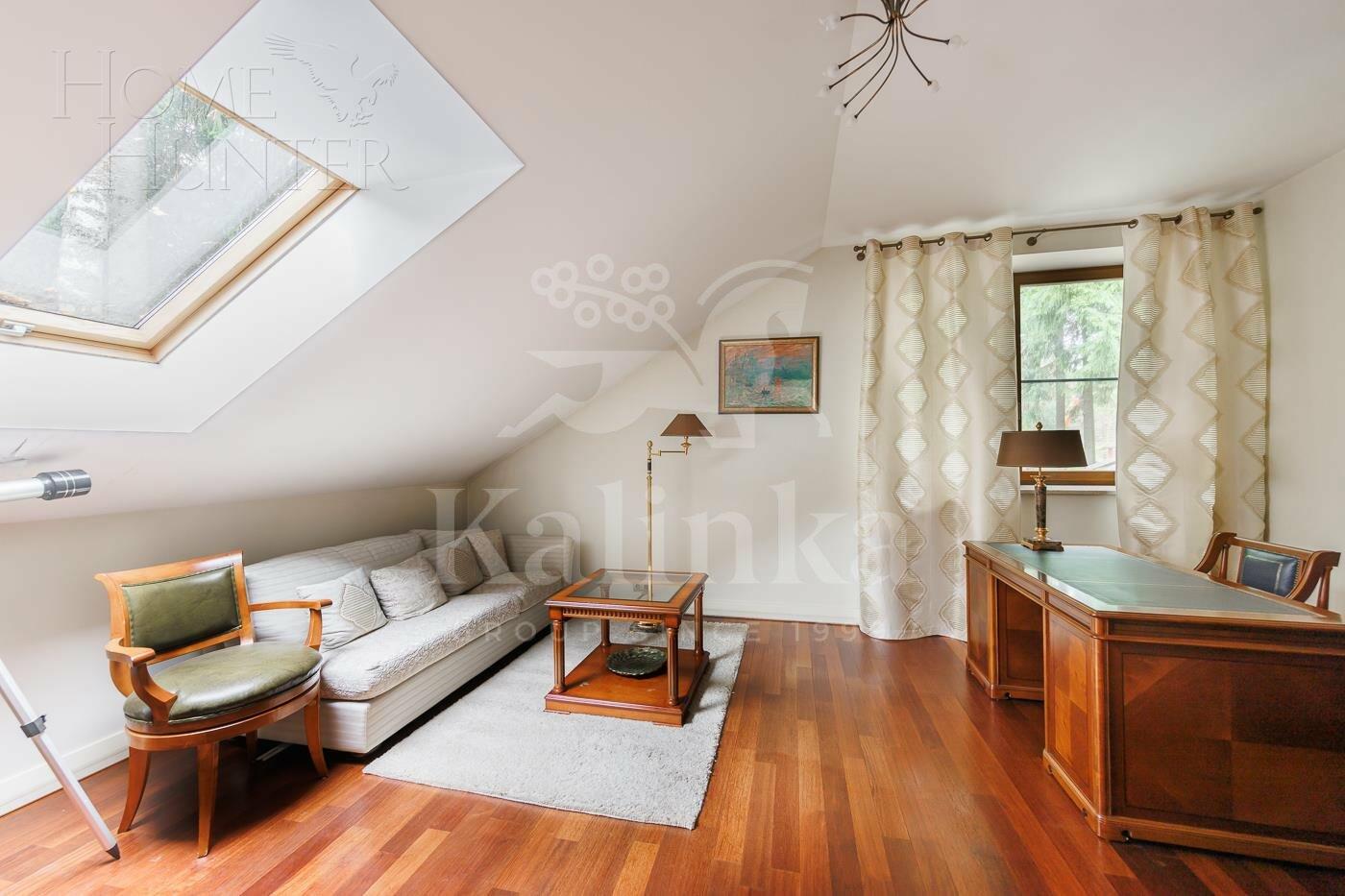 2-этажный коттедж 398.2 м² с отделкой