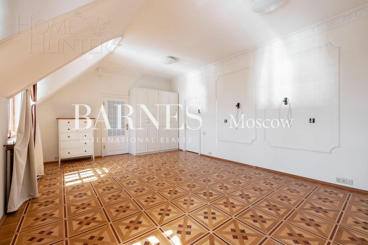 3-УРОВНЕВЫЙ ПЕНТХАУС С ОТДЕЛКОЙ 379 М² НА 7 ЭТАЖЕ