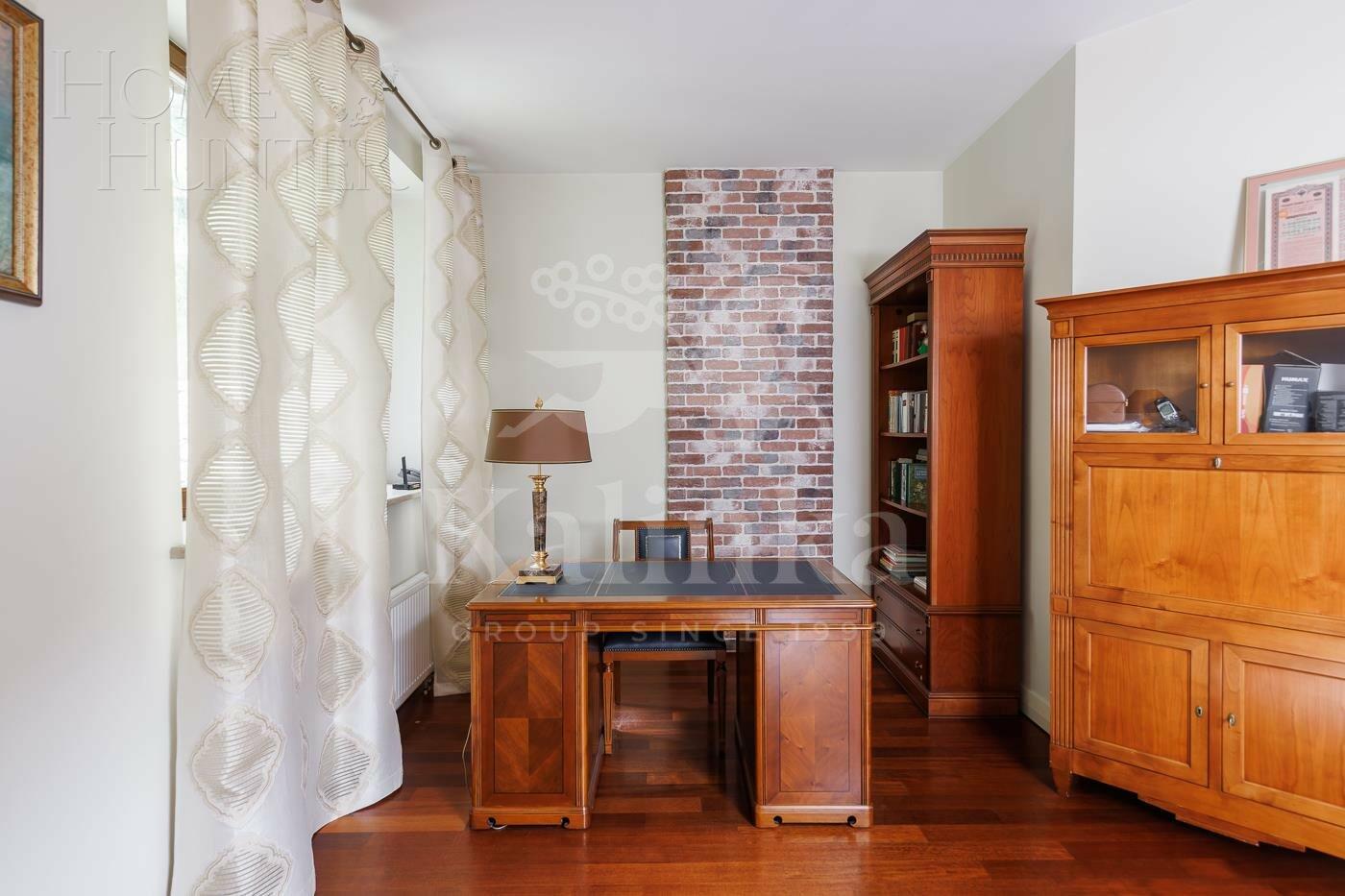 2-этажный коттедж 398.2 м² с отделкой