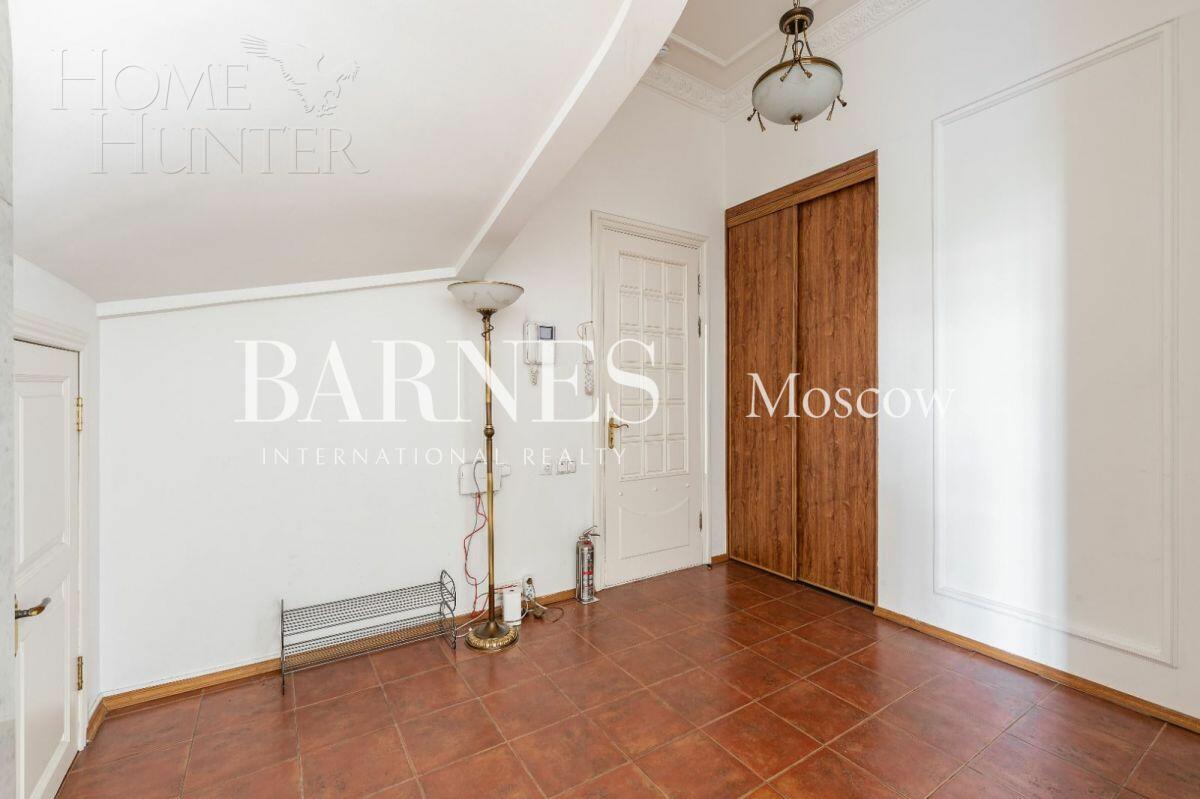 3-УРОВНЕВЫЙ ПЕНТХАУС С ОТДЕЛКОЙ 379 М² НА 7 ЭТАЖЕ