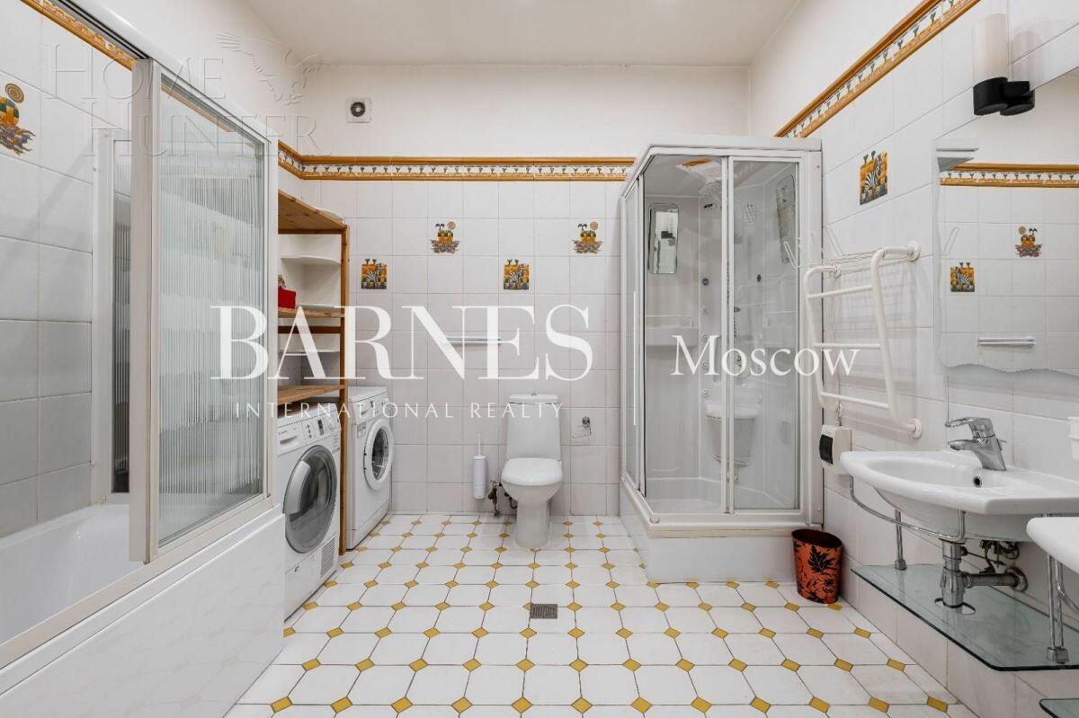 3-УРОВНЕВЫЙ ПЕНТХАУС С ОТДЕЛКОЙ 379 М² НА 7 ЭТАЖЕ