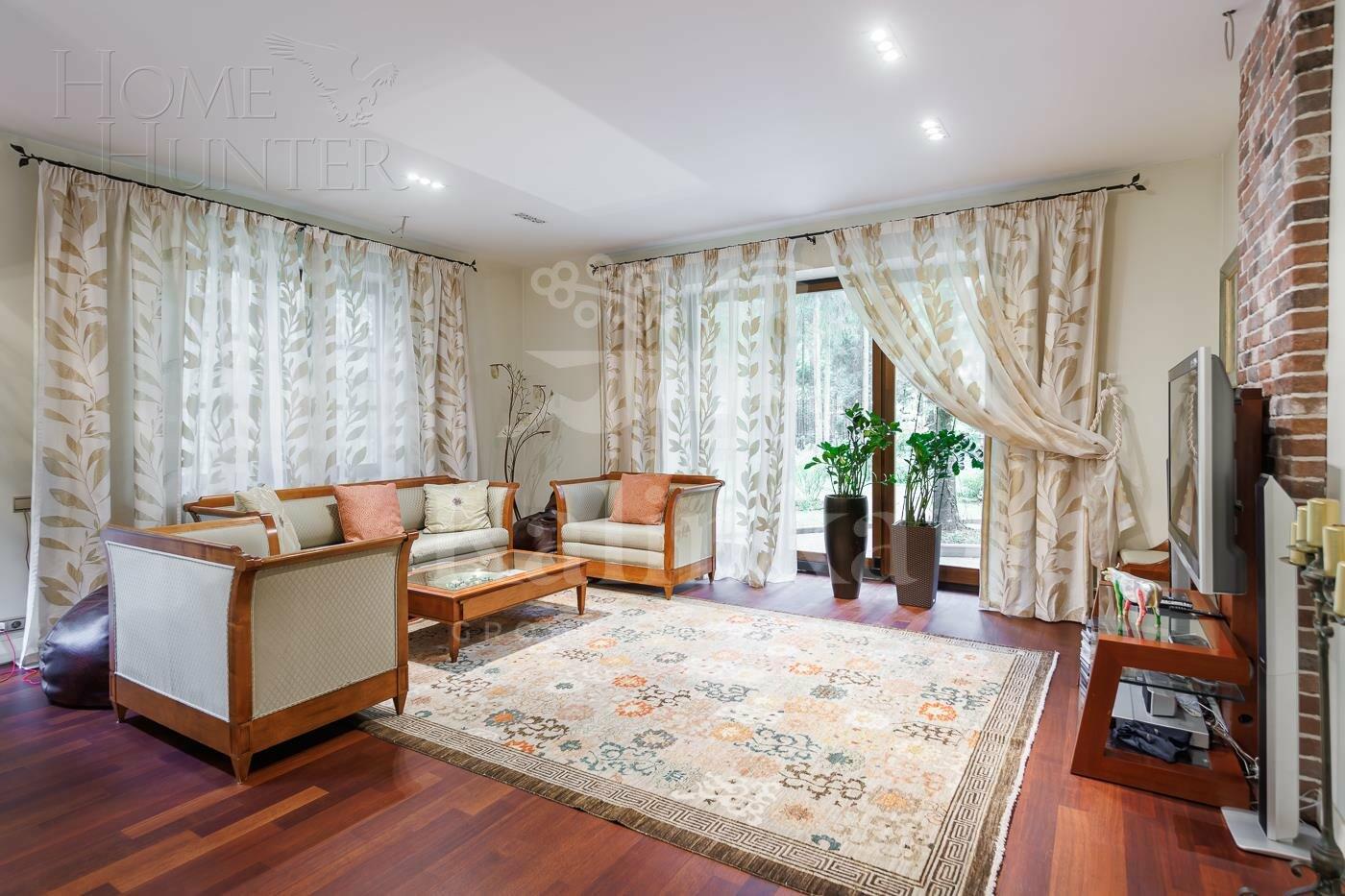 2-этажный коттедж 398.2 м² с отделкой