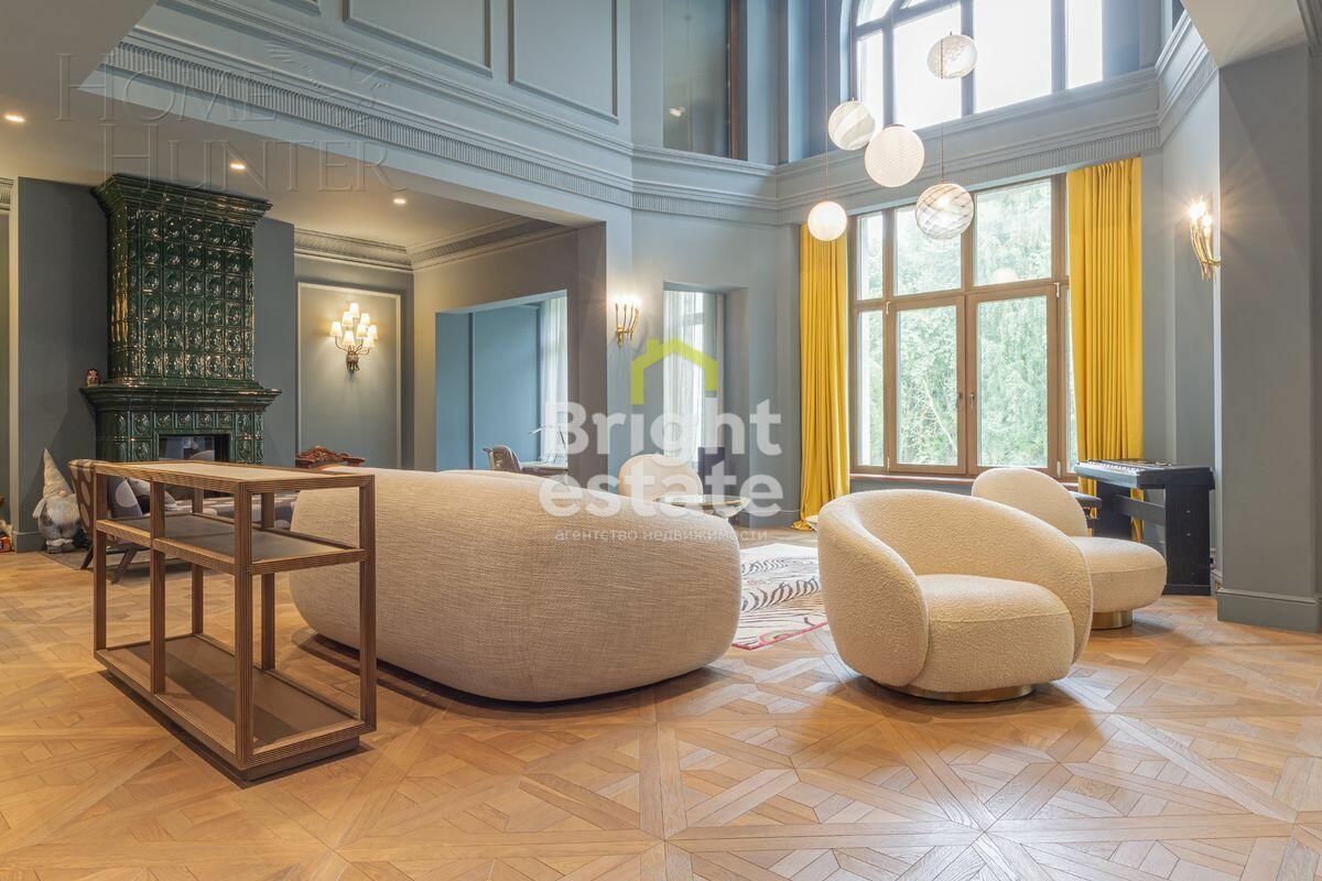 4-УРОВНЕВЫЙ ТАУНХАУС С ОТДЕЛКОЙ 500 М² НА 1 ЭТАЖЕ