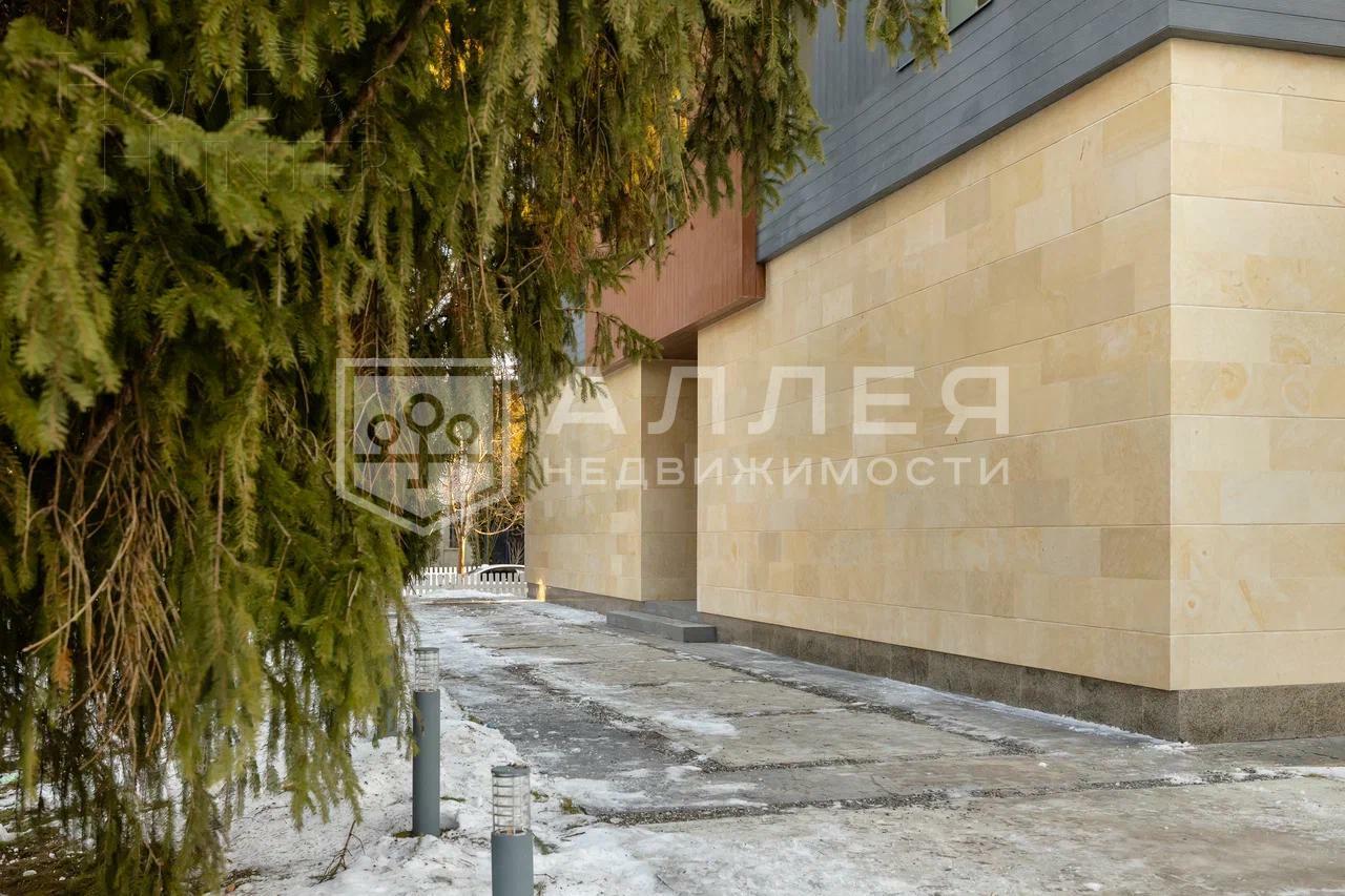 2-этажный коттедж 747 м² с отделкой