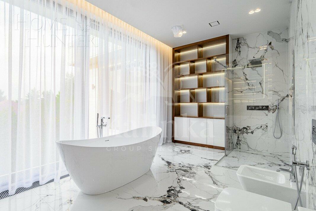 2-этажный коттедж 1 071 м² с отделкой