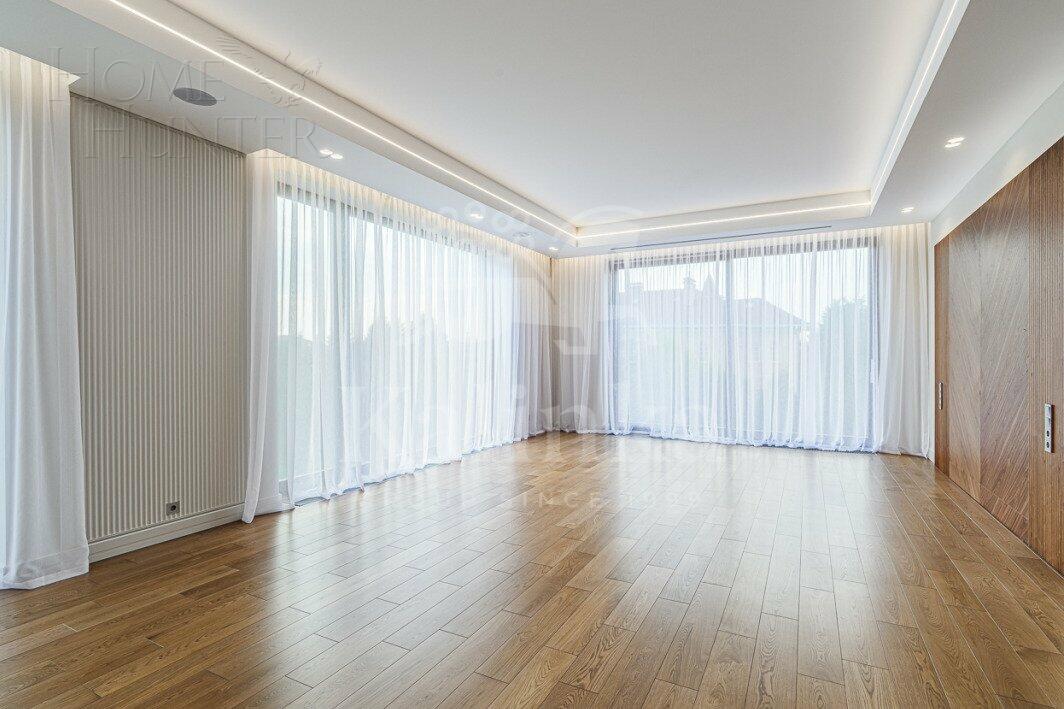 2-этажный коттедж 1 071 м² с отделкой