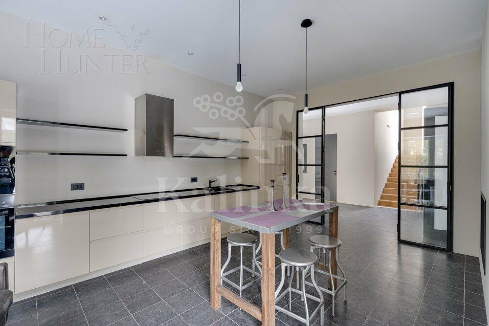 2-этажный коттедж 467 м² с отделкой