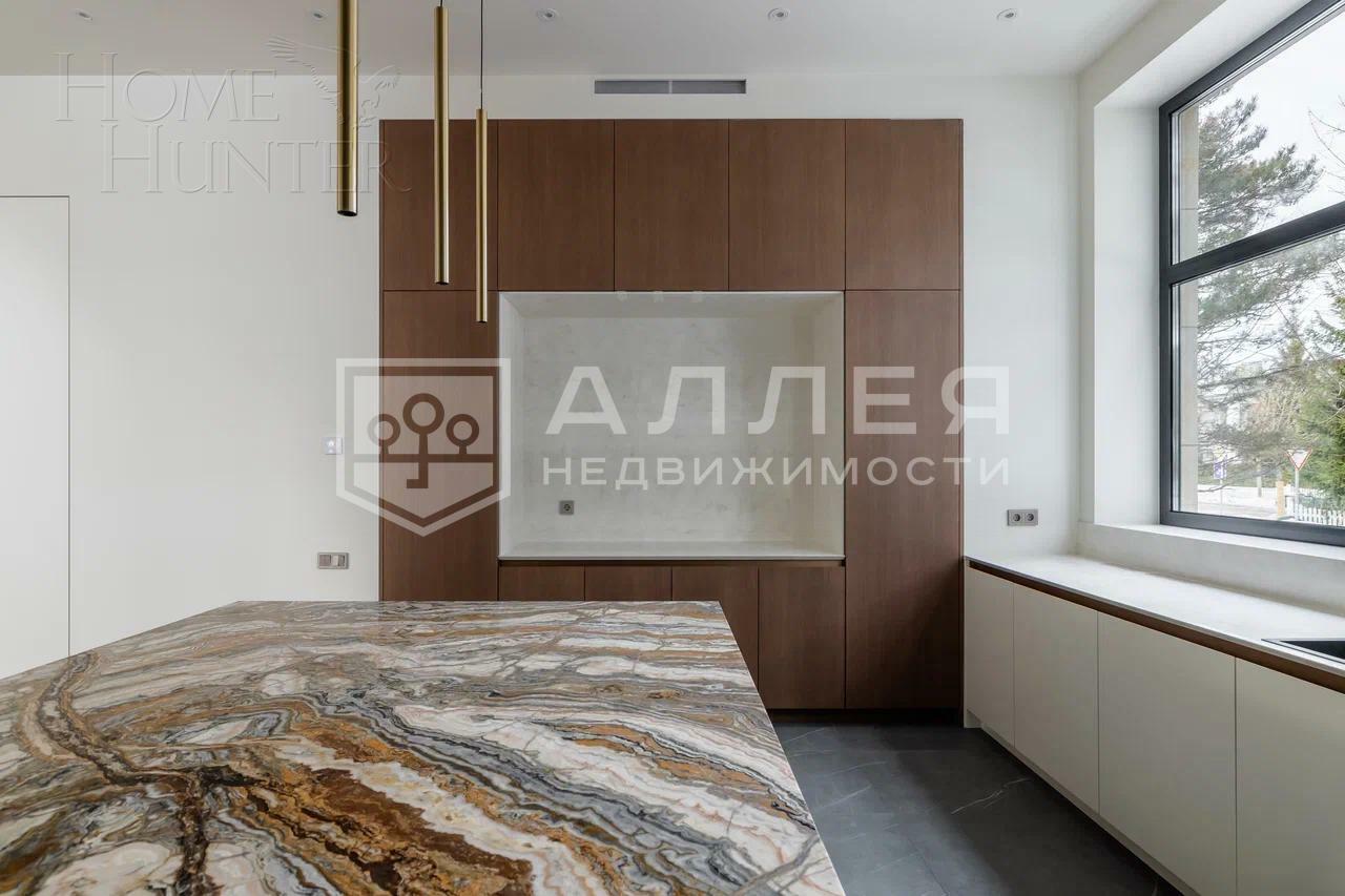 2-этажный коттедж 747 м² с отделкой