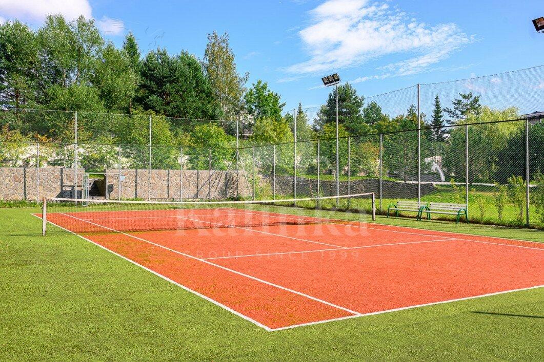 2-этажный коттедж 1 071 м² с отделкой