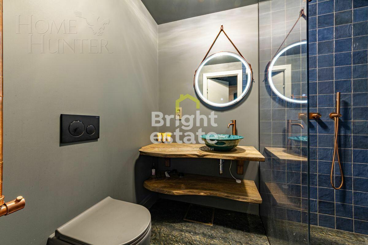 4-УРОВНЕВЫЙ ТАУНХАУС С ОТДЕЛКОЙ 500 М² НА 1 ЭТАЖЕ