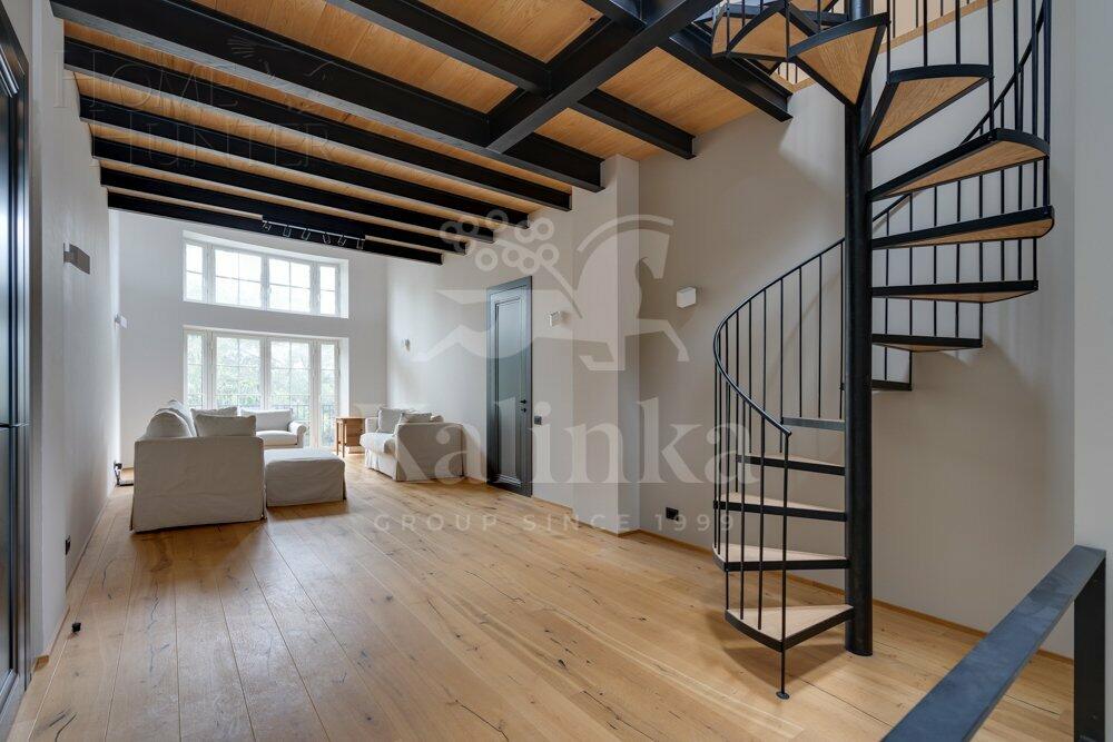 2-этажный коттедж 467 м² с отделкой