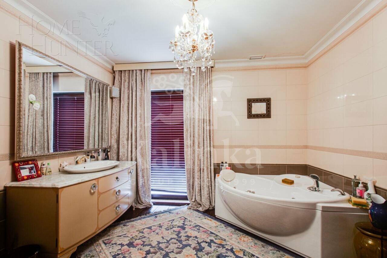 2-этажный коттедж 726 м² с отделкой
