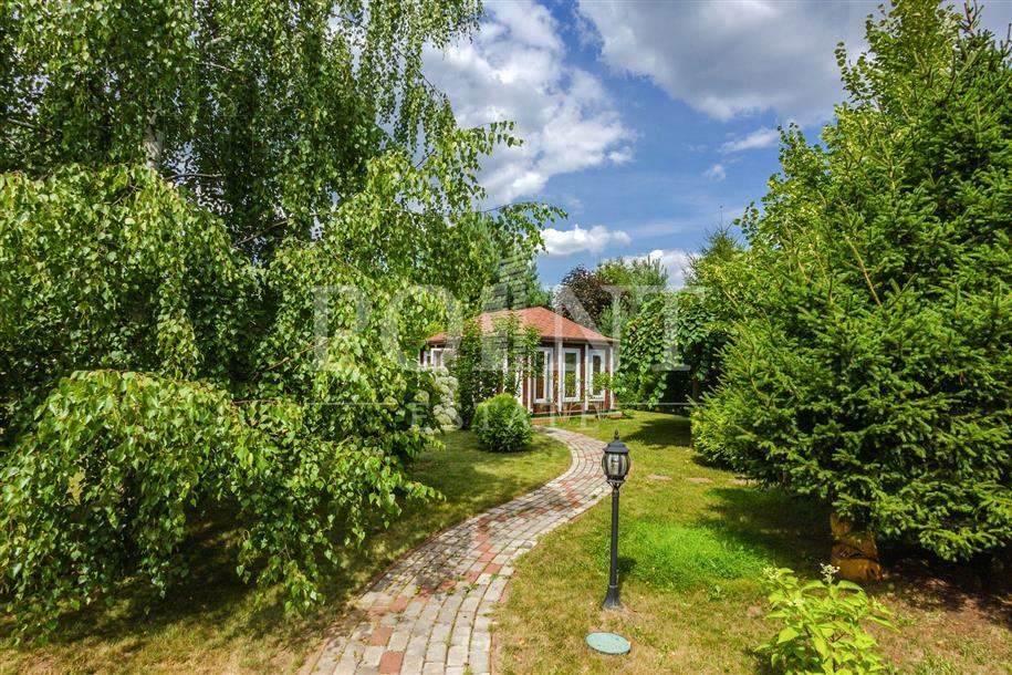 2-этажный коттедж 400 м² с отделкой