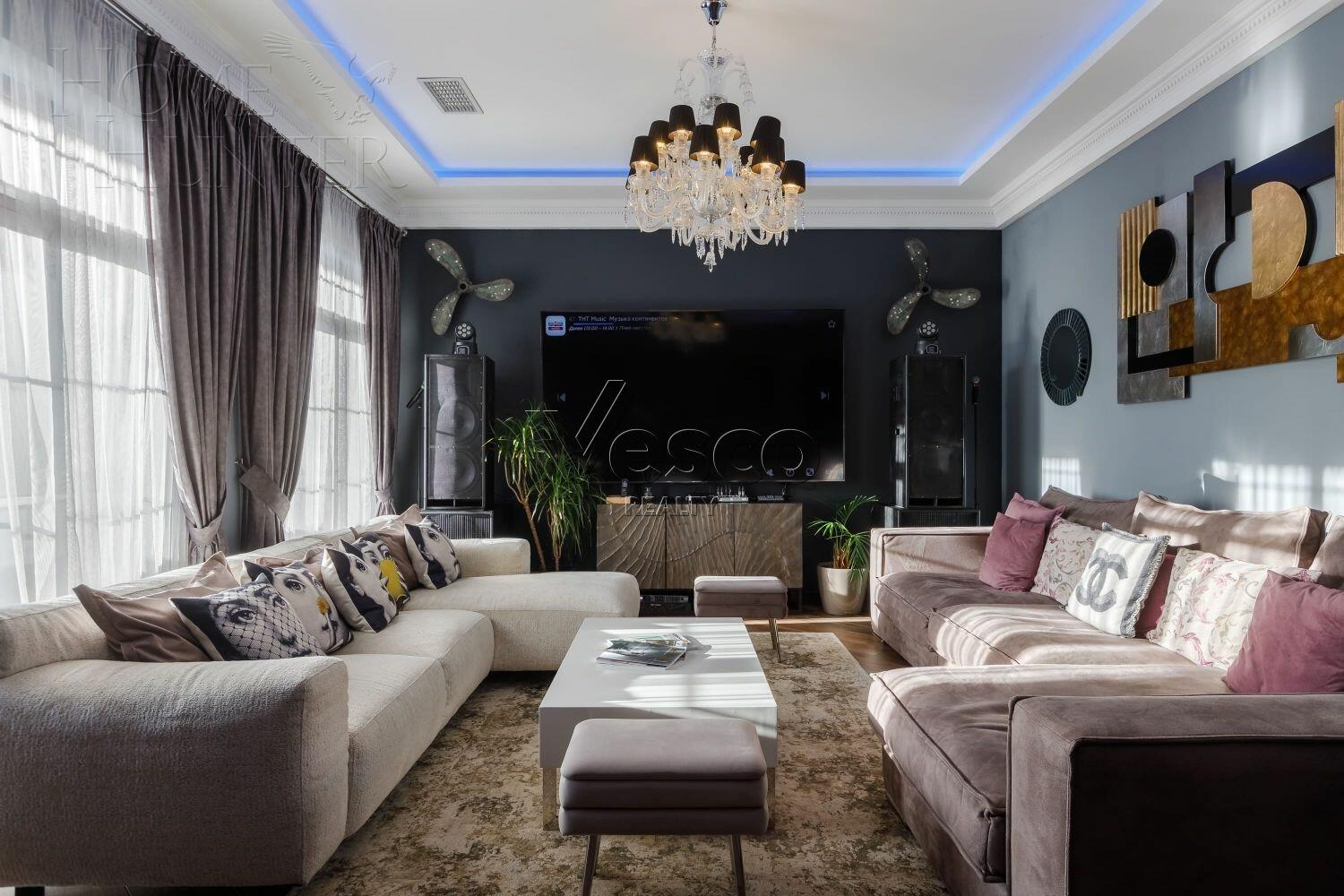 2-этажный коттедж 350 м² с отделкой