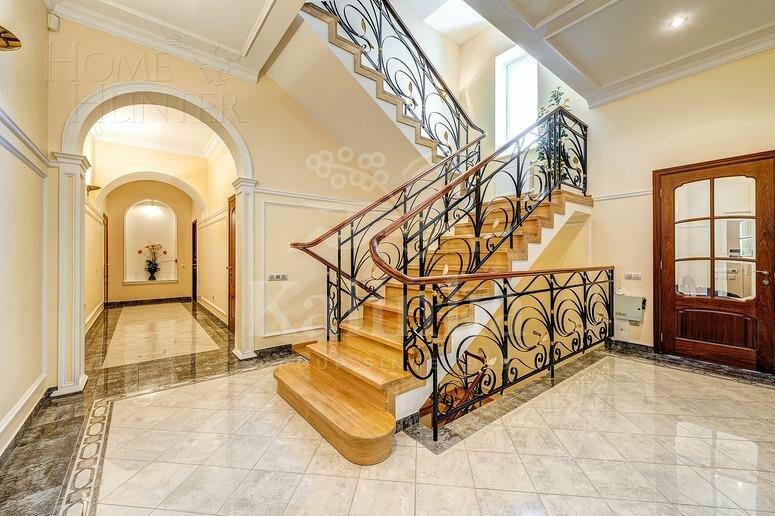 3-этажный коттедж 935 м² с отделкой