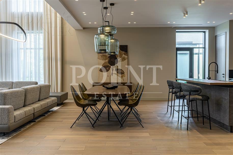 2-этажный коттедж 700 м² с отделкой