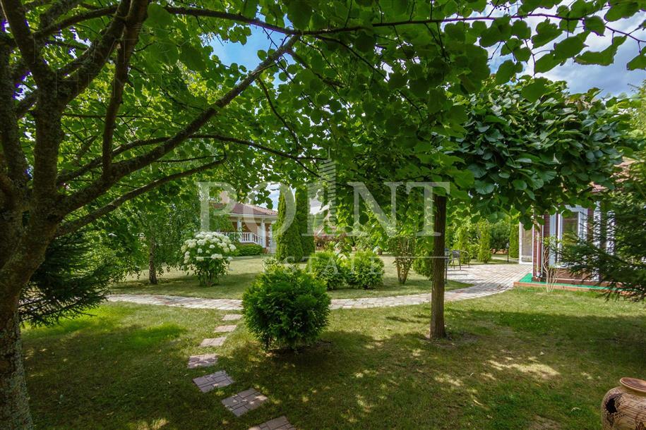 2-этажный коттедж 400 м² с отделкой