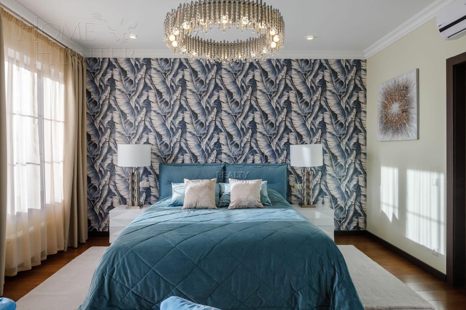 2-этажный коттедж 350 м² с отделкой