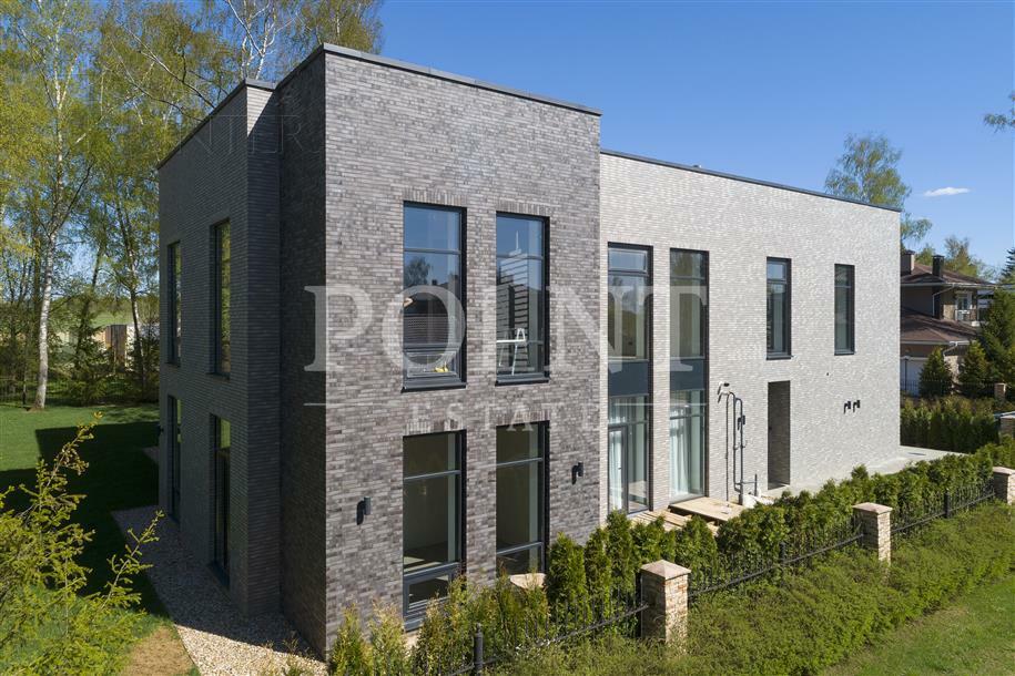 2-этажный коттедж 700 м² с отделкой