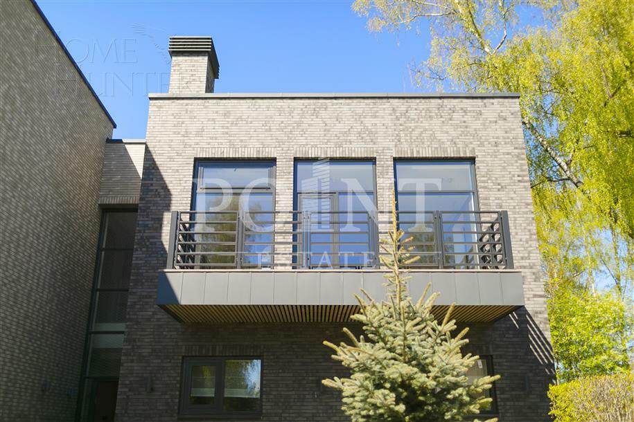 2-этажный коттедж 700 м² с отделкой