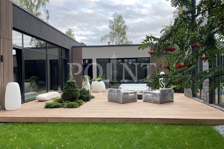 2-этажный коттедж 700 м² с отделкой