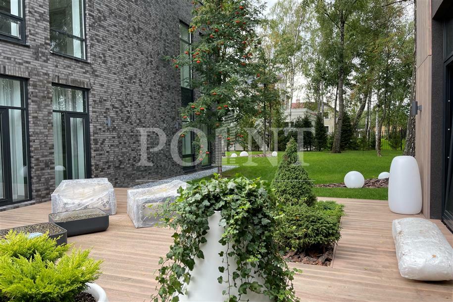 2-этажный коттедж 700 м² с отделкой