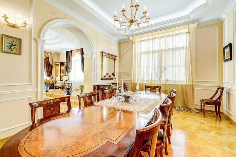 3-этажный коттедж 935 м² с отделкой