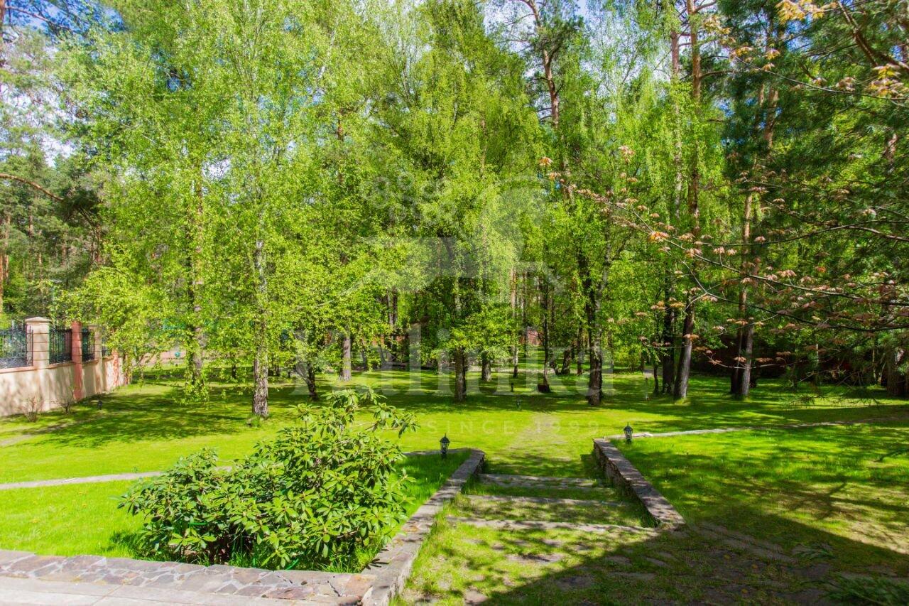 2-этажный коттедж 726 м² с отделкой