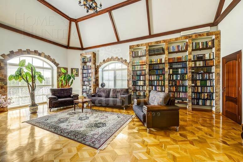 3-этажный коттедж 935 м² с отделкой