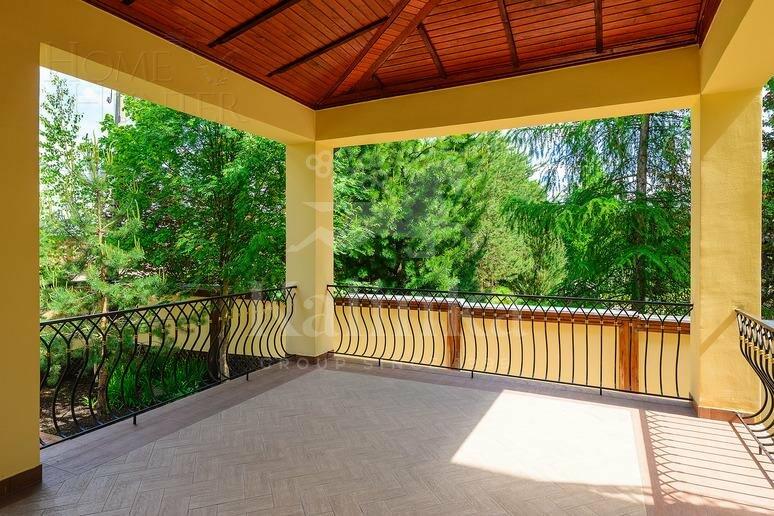 3-этажный коттедж 935 м² с отделкой