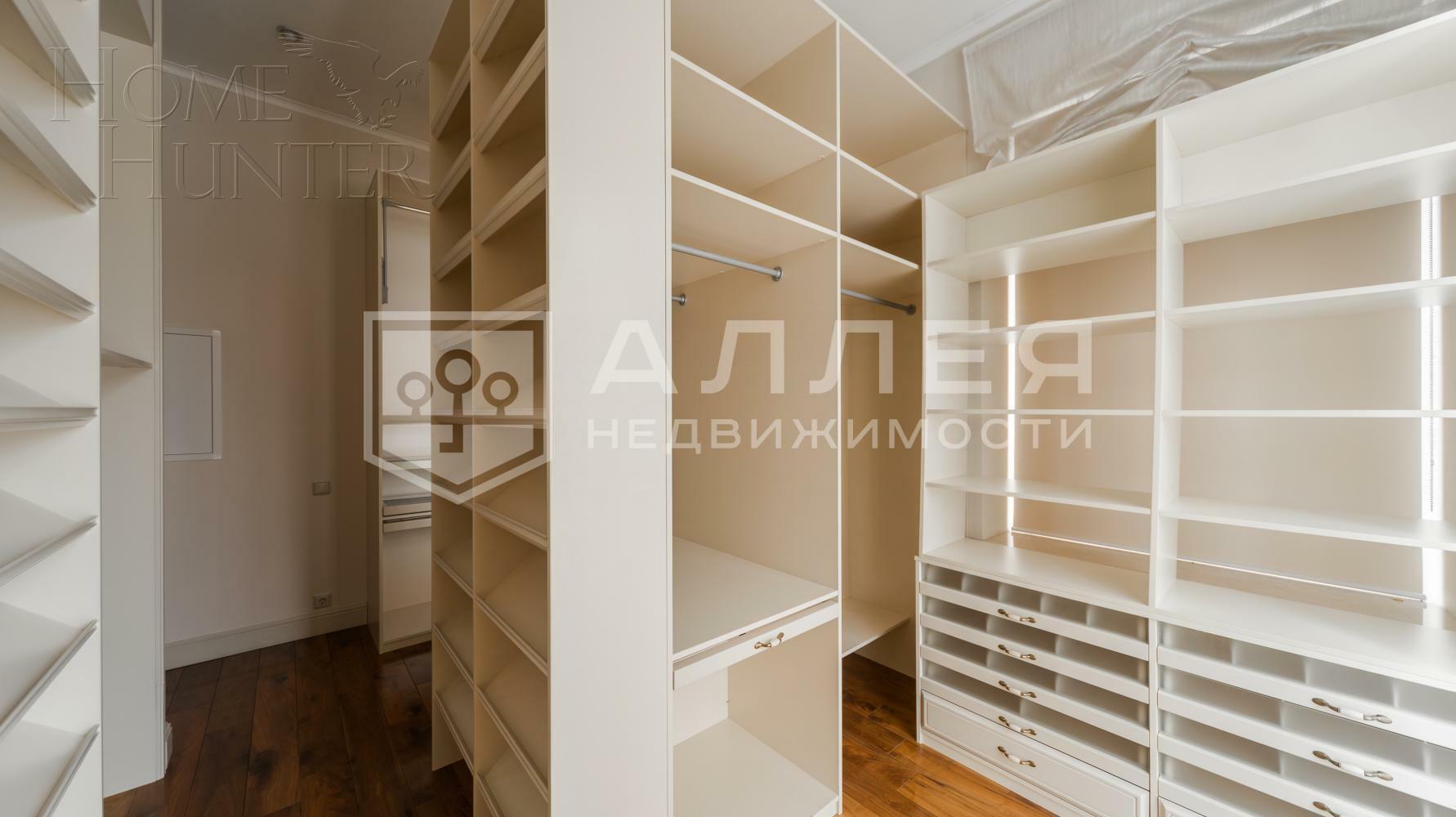 2-этажный коттедж 959 м² с отделкой