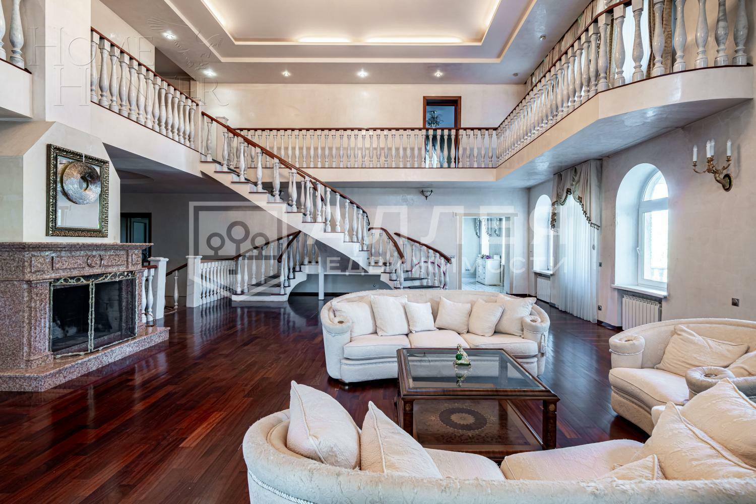 3-этажный коттедж 880 м² с отделкой