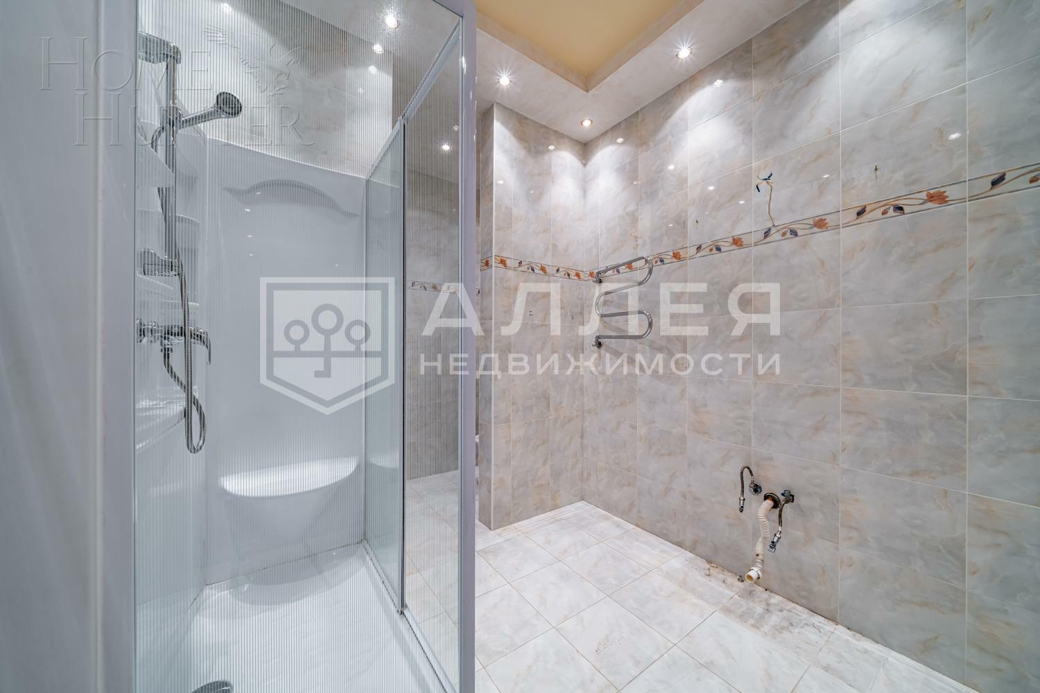 3-этажный коттедж 880 м² с отделкой