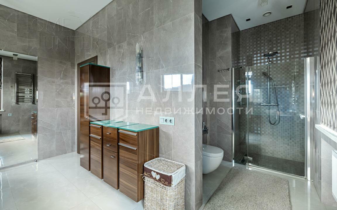 2-этажный коттедж 496 м² с отделкой