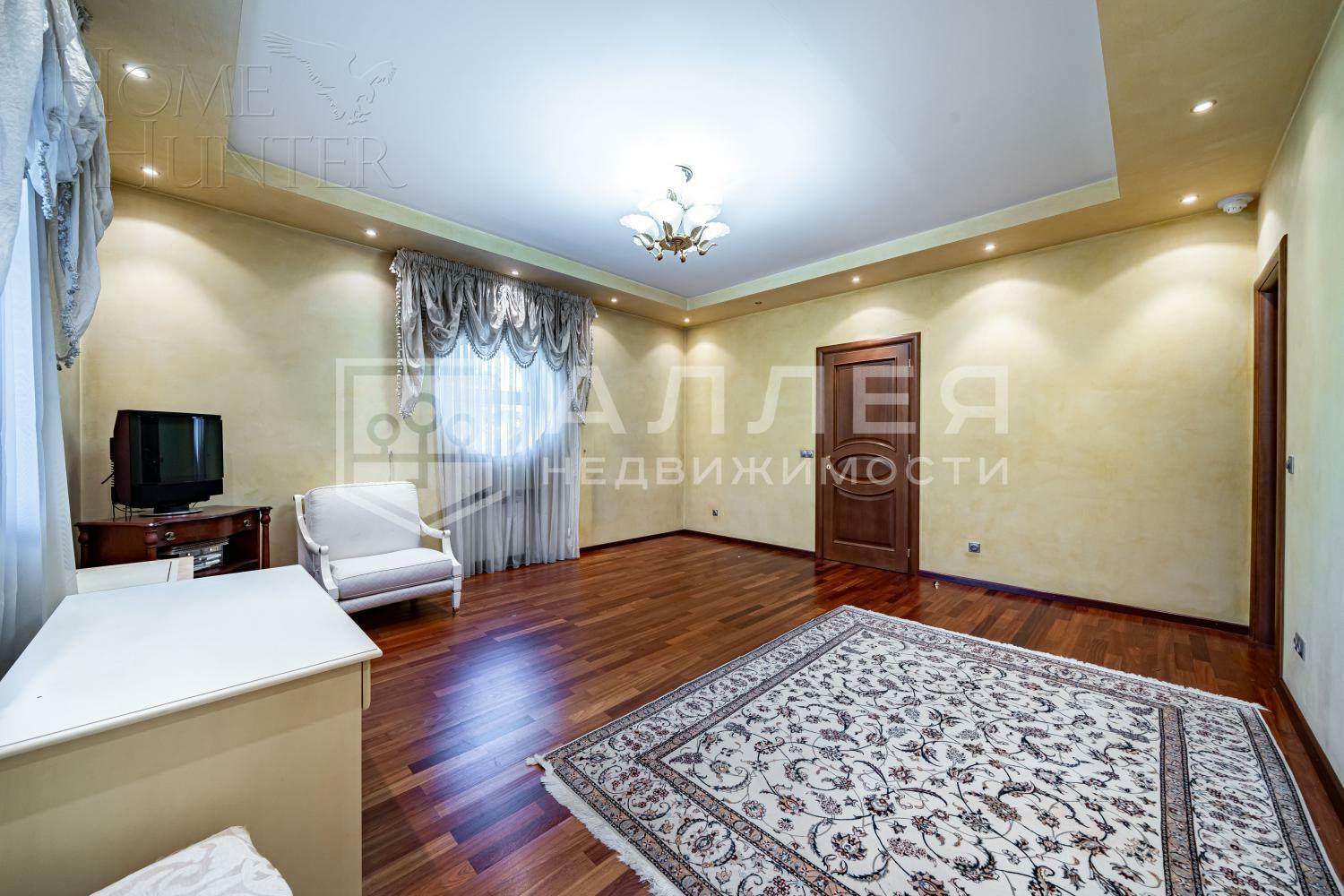 3-этажный коттедж 880 м² с отделкой