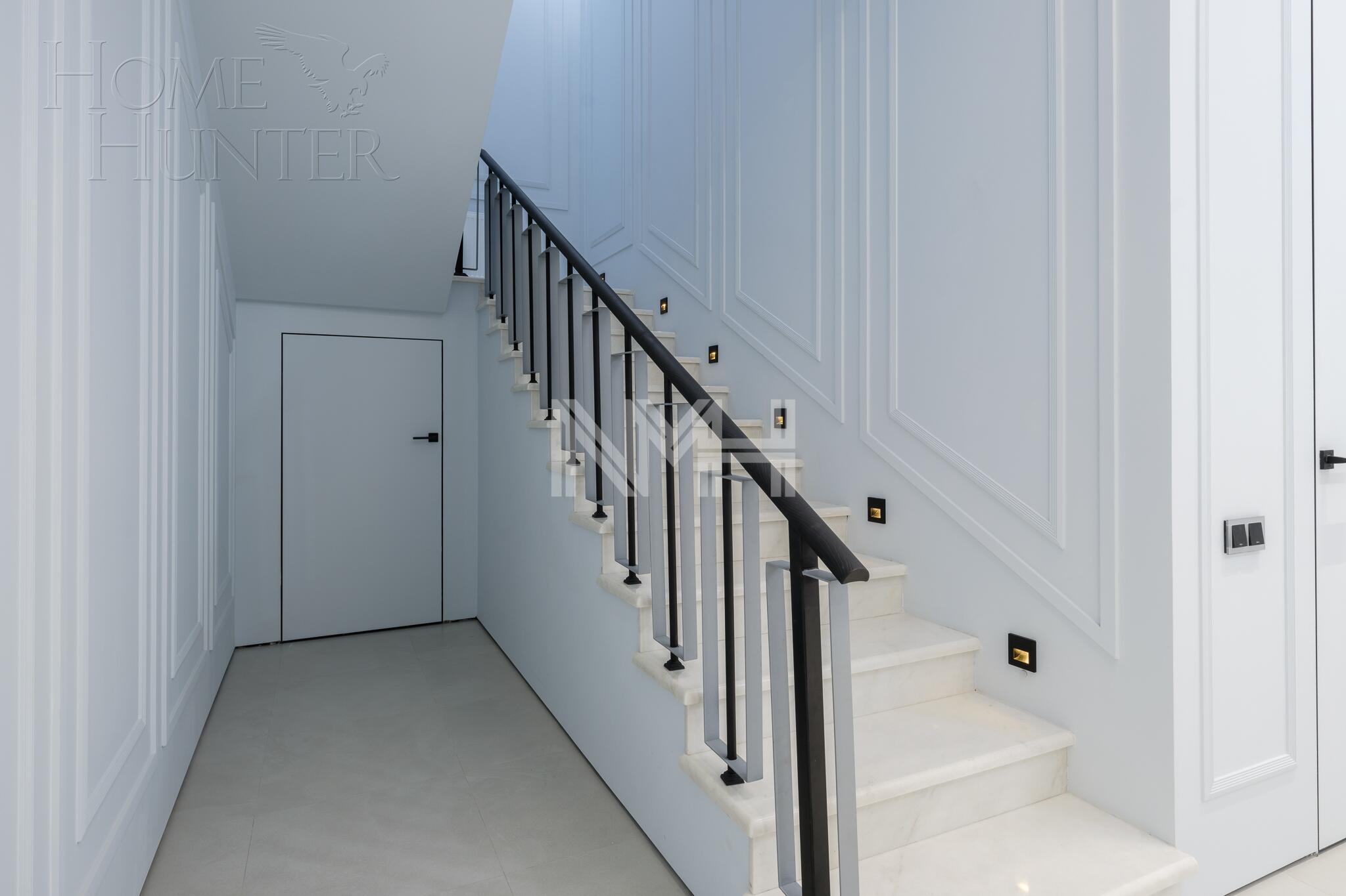 2-этажный коттедж 404 м² с отделкой